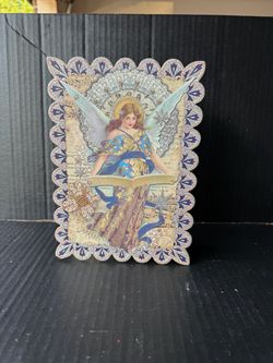 Beautiful Vintage-Style Glitter Angel Gift Box, Caja Decorativa con Ángel – $6