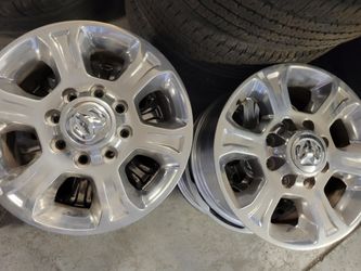 Doge ram 8 lug 18 In wheels