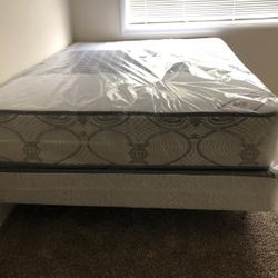 Queen Mattress - Double Sides - With Box Spring - Delivery Available 