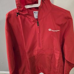 Champion Pull Over