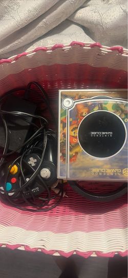 Nintendo GameCube Console with Controller