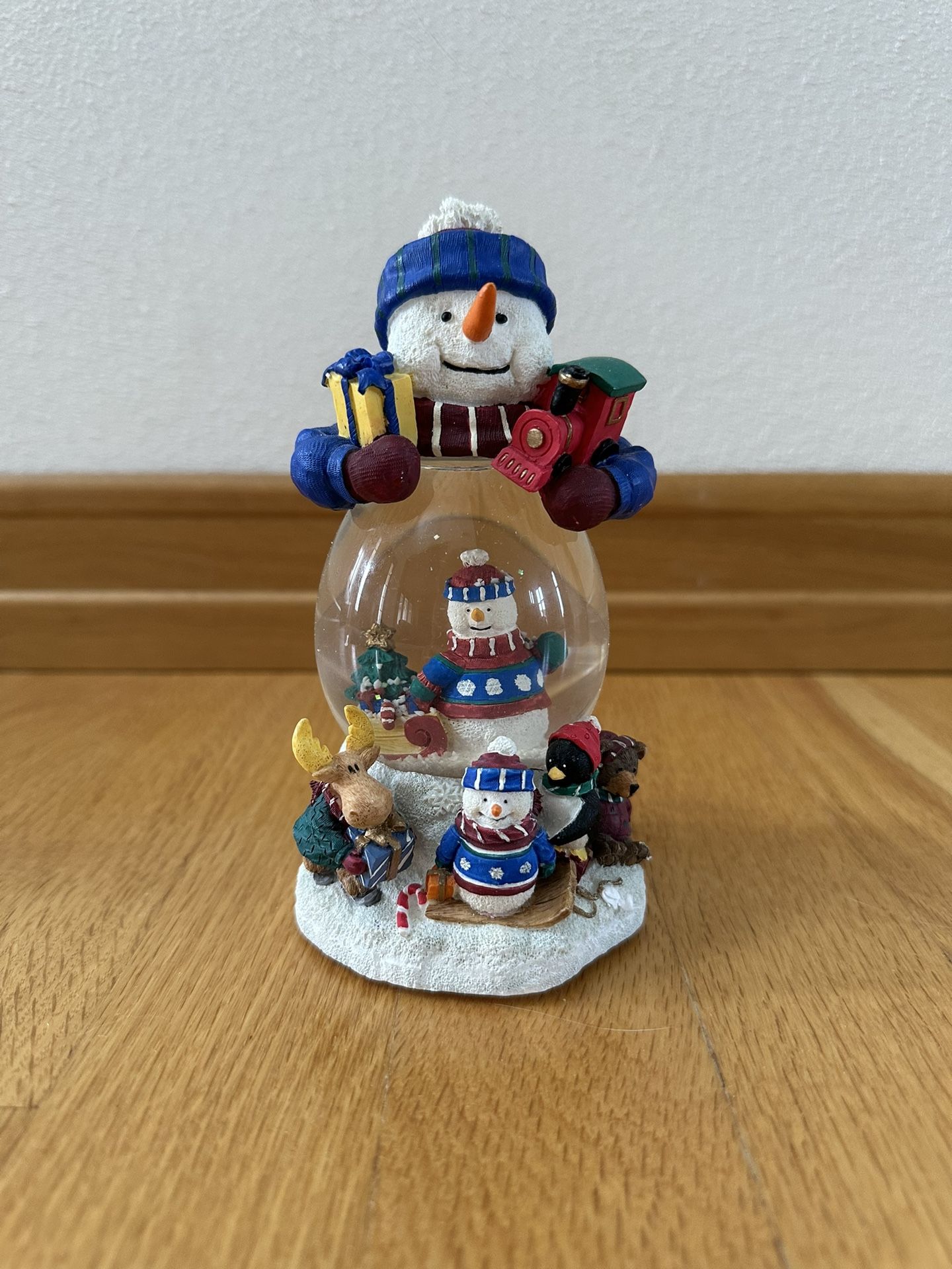 Snowman Snow globe