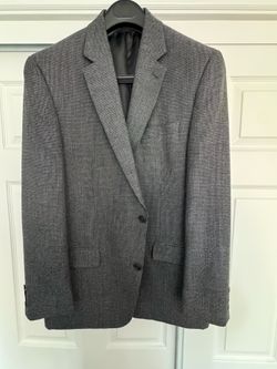 Men suit size 44L excellent condition