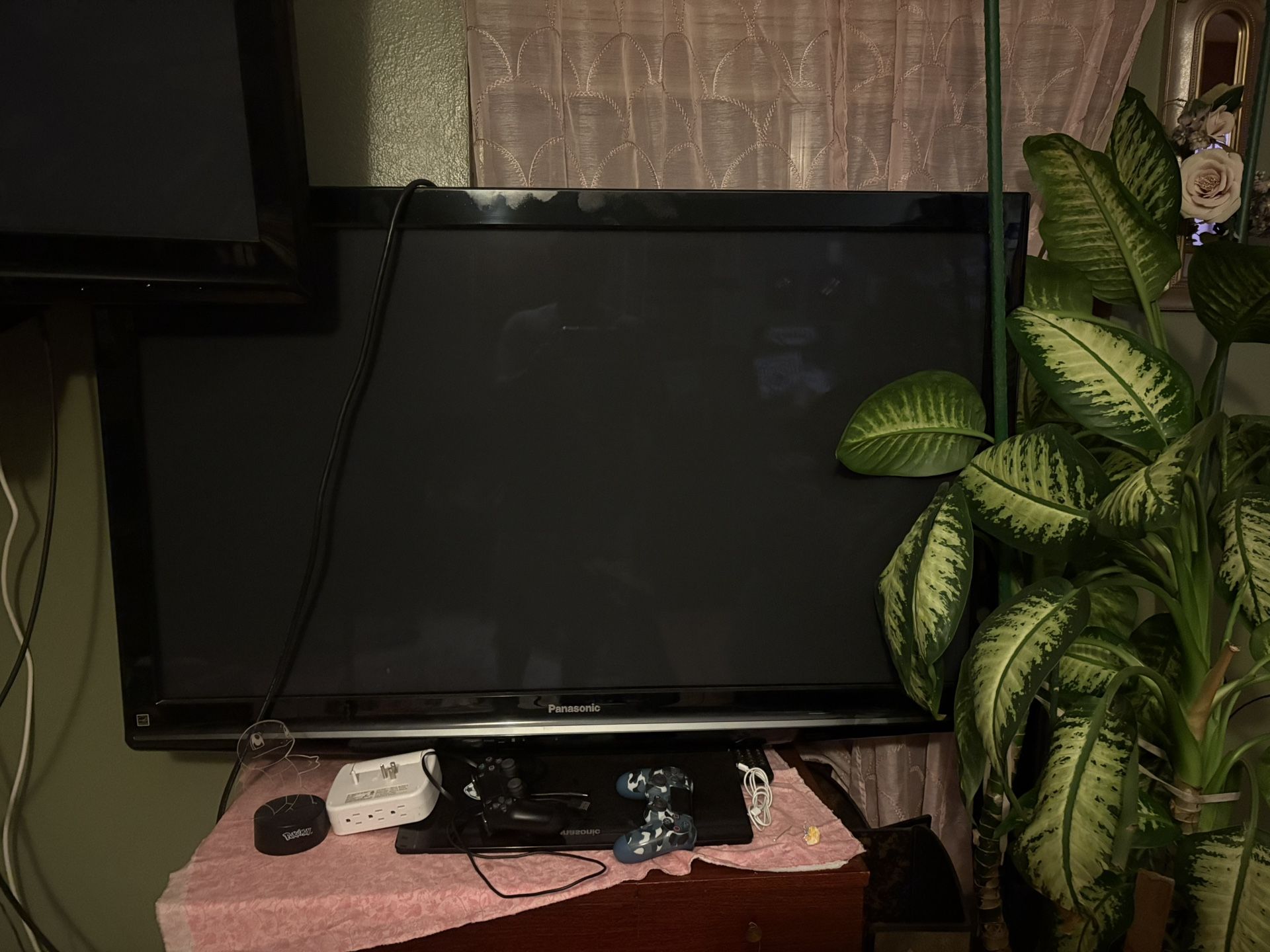 50’ and 32’ TV’s