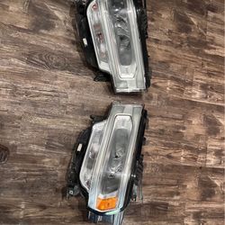 2020 Ram 2500 Headlight 