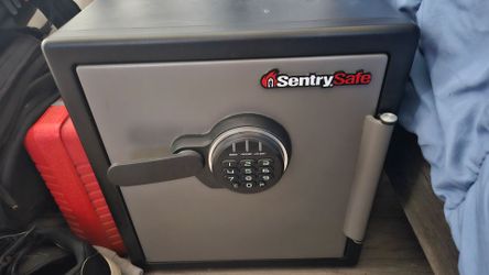 Fireproof safe (Large, 1.2 cubic ft)