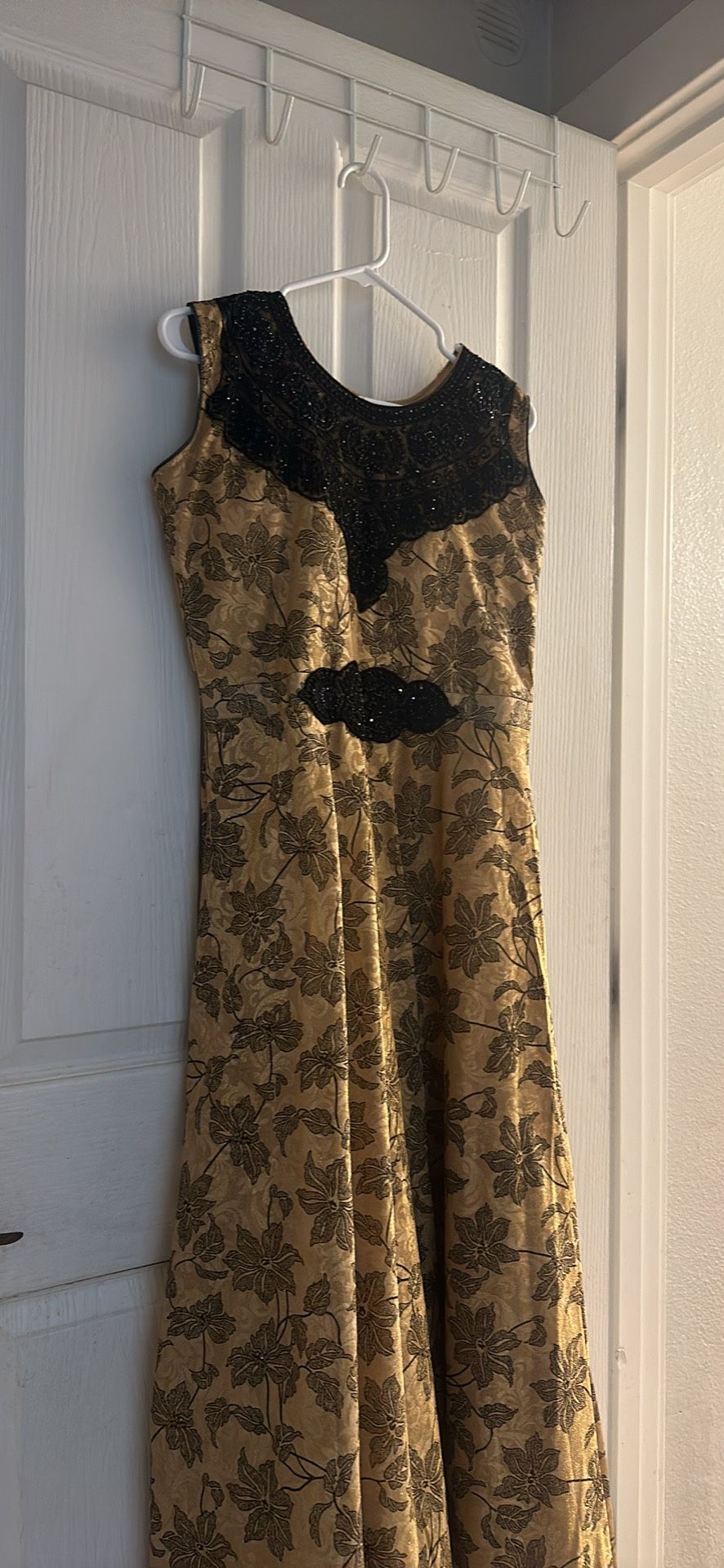 Women Gown With Net Cardigan size M