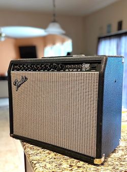 Fender Stage 112 SE 2-Channel 160-Watt 1x12" Solid-State Guitar Combo Amp