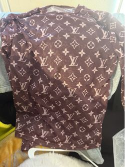 Lv top