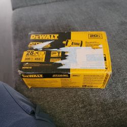 DEWALT ATOMIC COMPACT COMPACT SERIES 1/2" COMPACT IMPACT WRENCH NEW (TOOL ONLY)