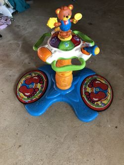 Kids activity station