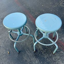 Vintage Swivel lab/bar Stools