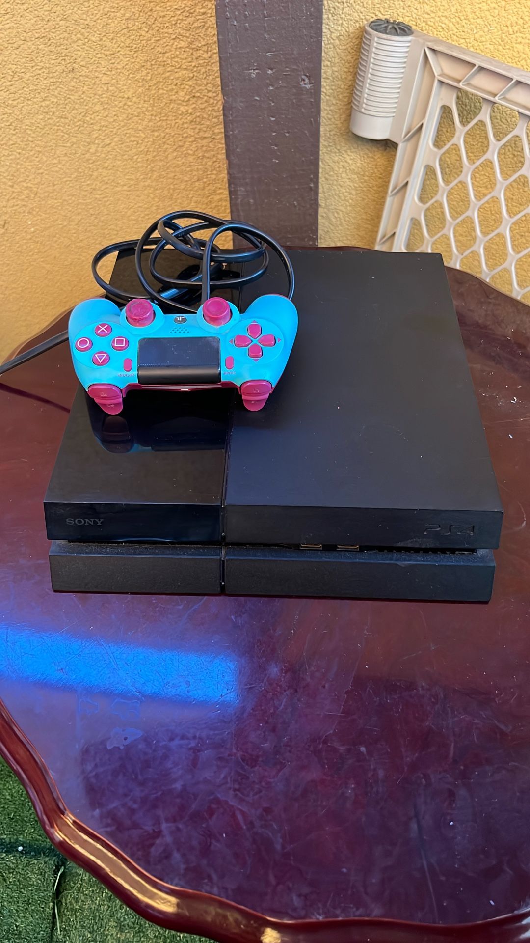PS4
