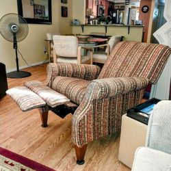 Recliner