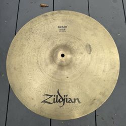 Zildjian A series 17” Crash/ride Cymbal  