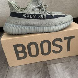 Yeezy 350 V2 Granite 
