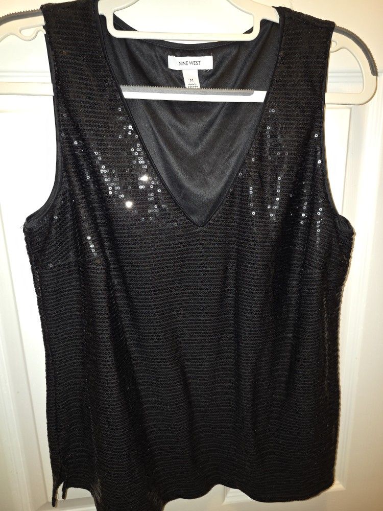 Womens sequin Black Blouse Size Medium NWT