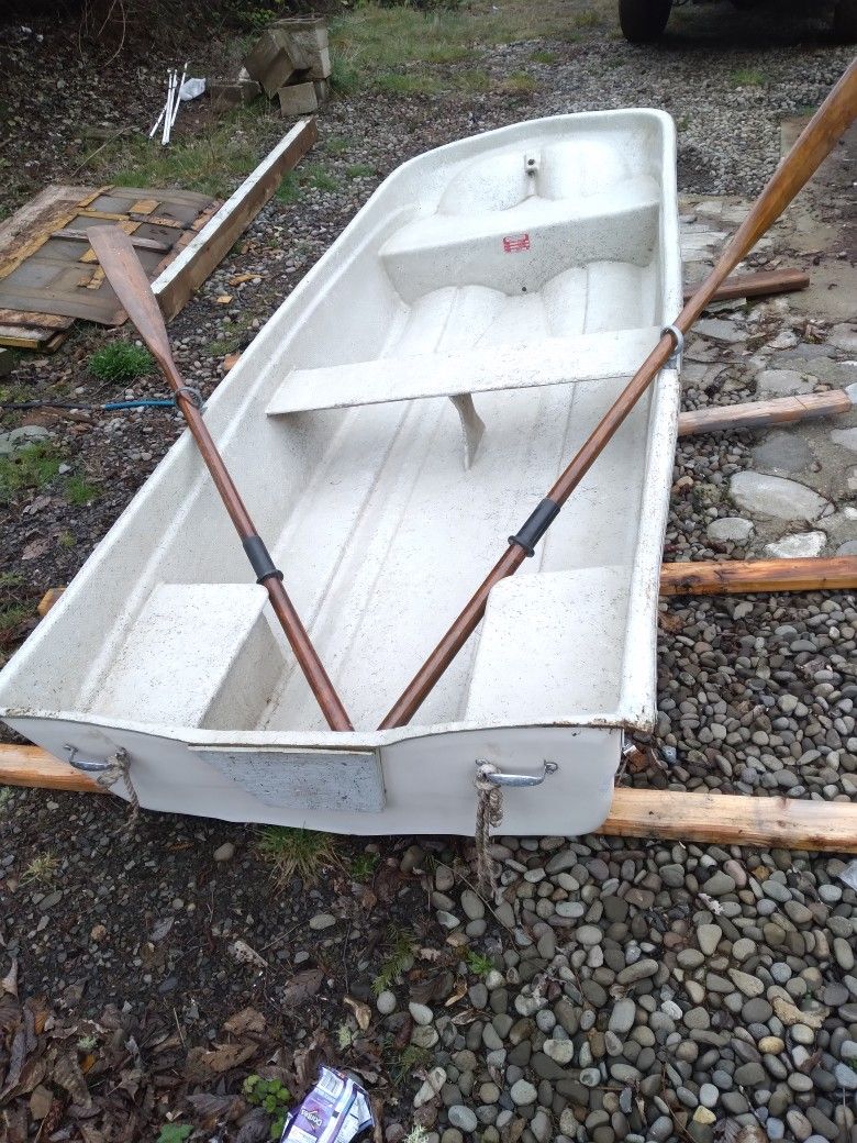 Columbia 11ft Fiberglass Boat