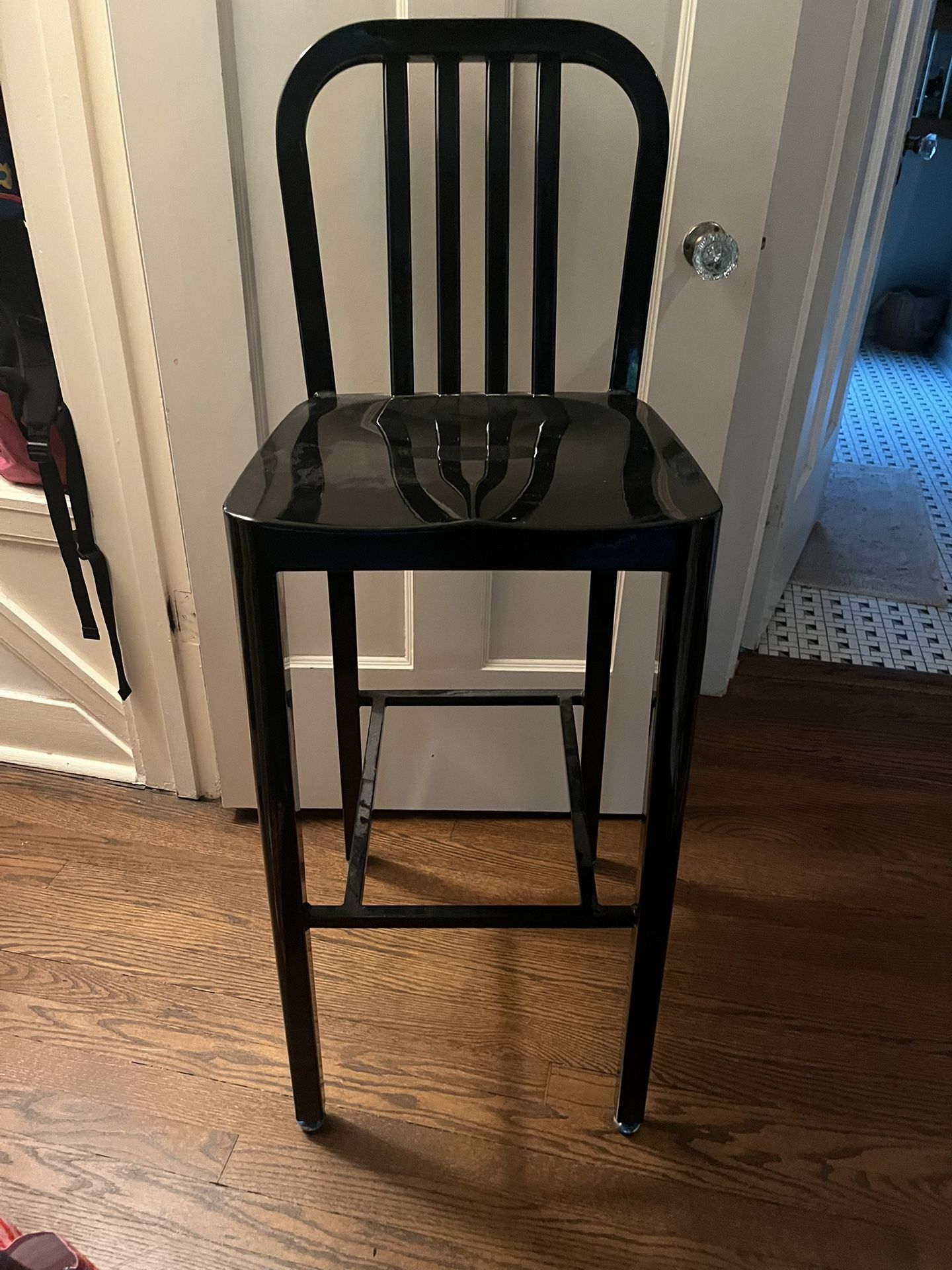 Black Metal Bar Stool