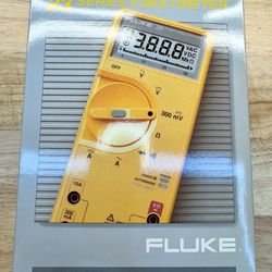 Fluke 23 Multimeter, **NEW-In the Box** 