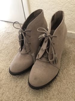 Women’s Size 9.5 “Restricted” brand booties