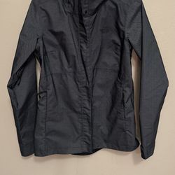 The North Face Women’s S waterproof rain jacket 