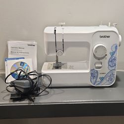White Brother Stitch And Sewing Machine Model LX3817 W/ Pedal, Necessary Parts, Operation Manuals & Instructional Cd 
