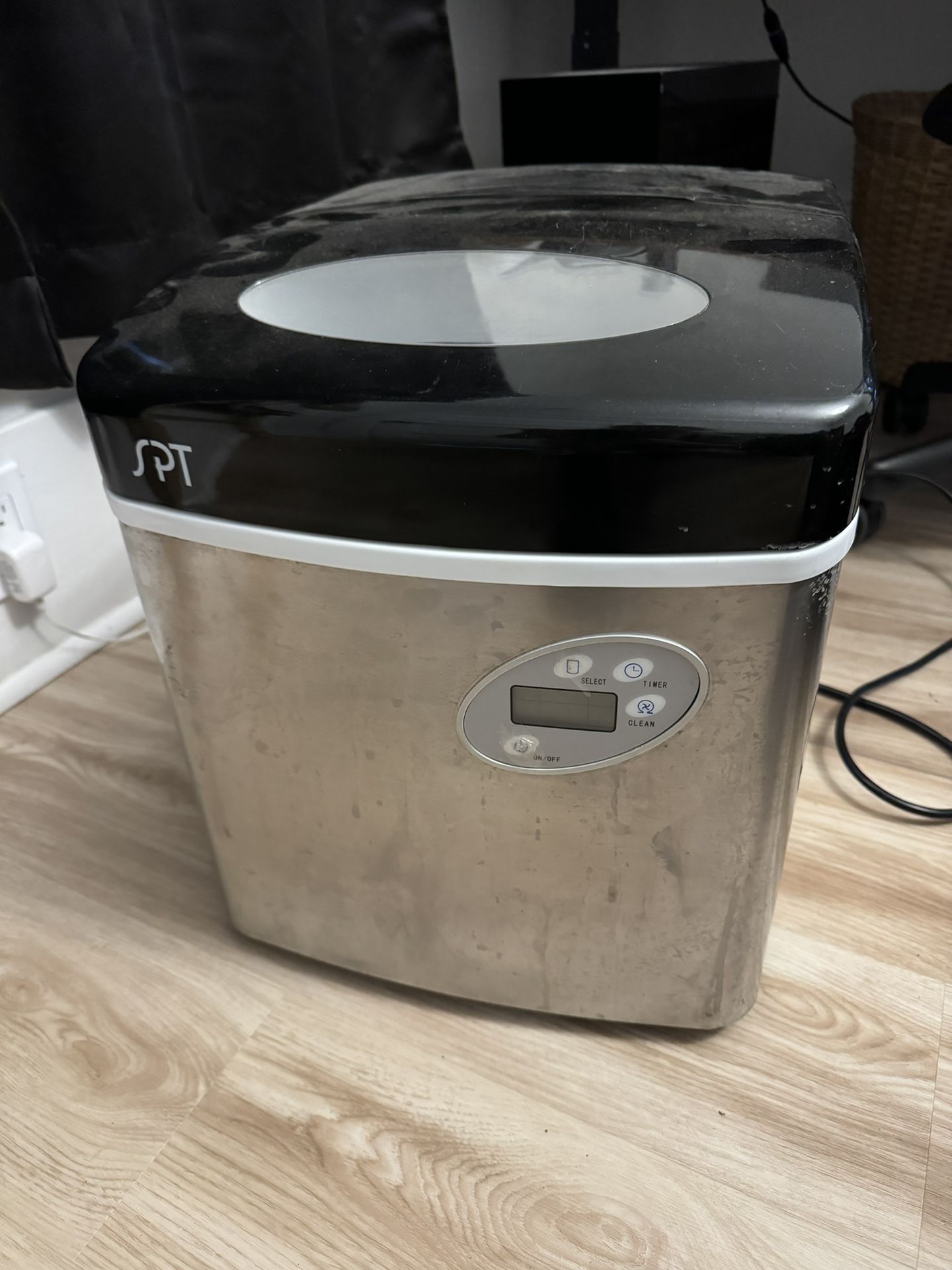 SPT Portable Ice Maker