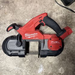 Milwaukee bandsaw