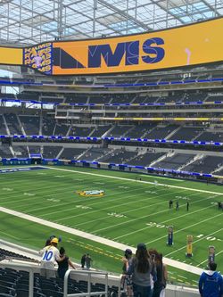 Rams vs New Orlean Saints