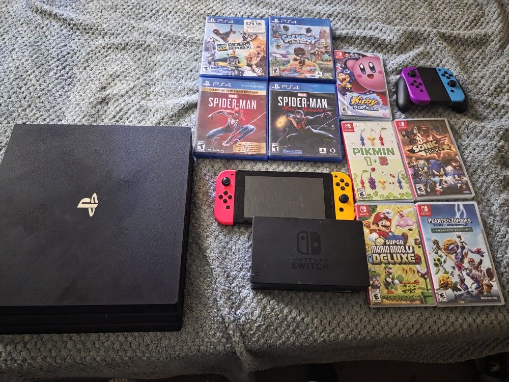 Ps4 + Switch + Controllers & All Cords