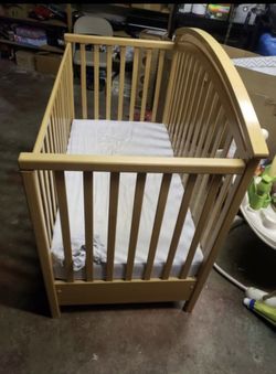 Crib for sale