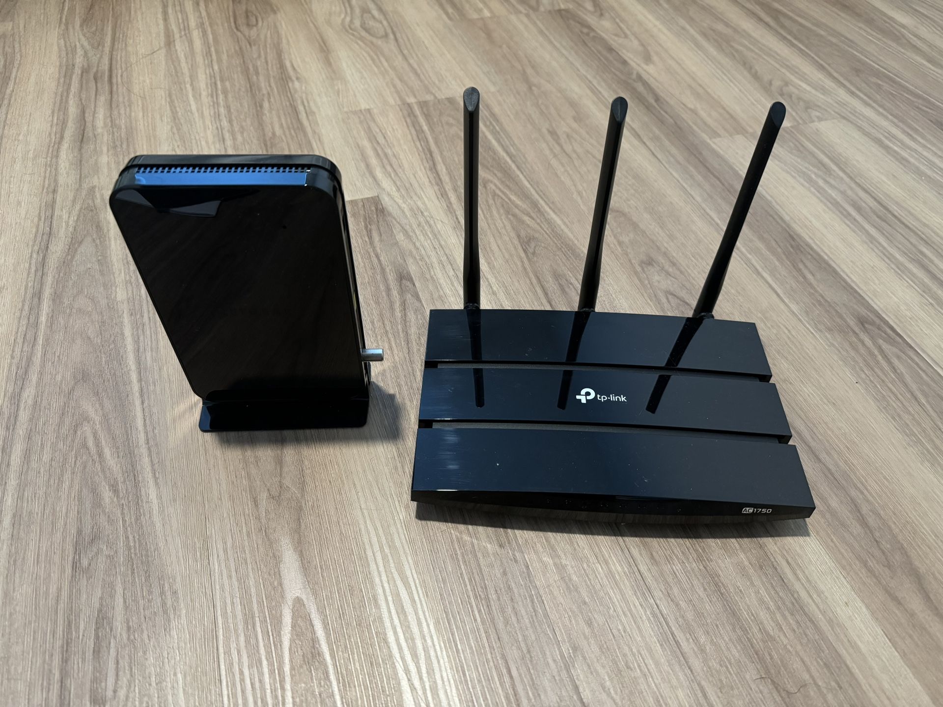 Wifi Router + Modem
