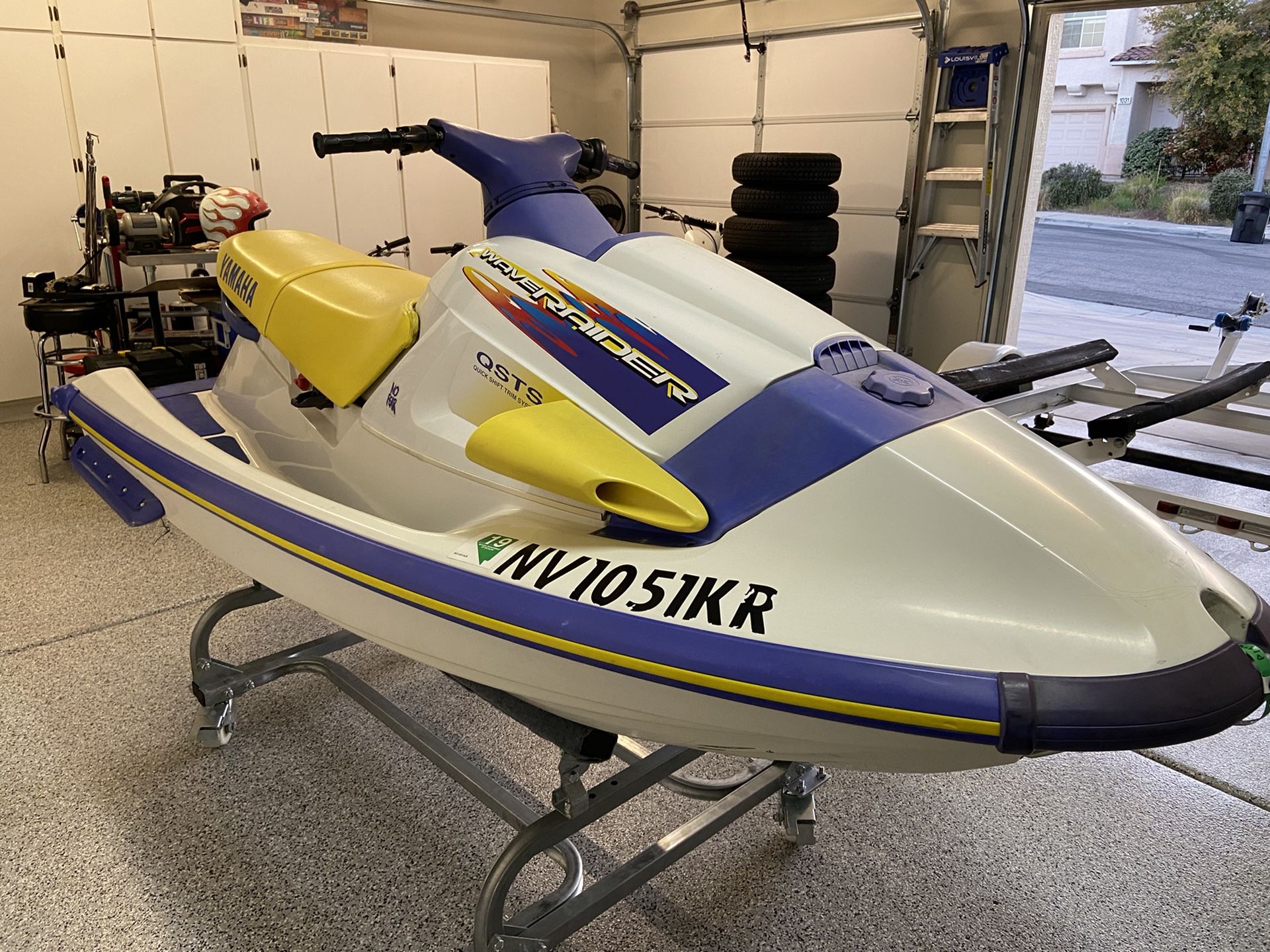 1995 Yamaha Wave Raider 701 cc 2 Stroke PWC Jetski Seadoo Watercraft ...