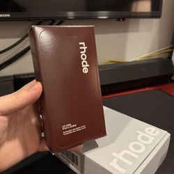 Rhode lip case authentic for iphone 15 pro