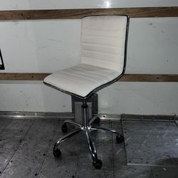 White Leather Office Desk Chair
