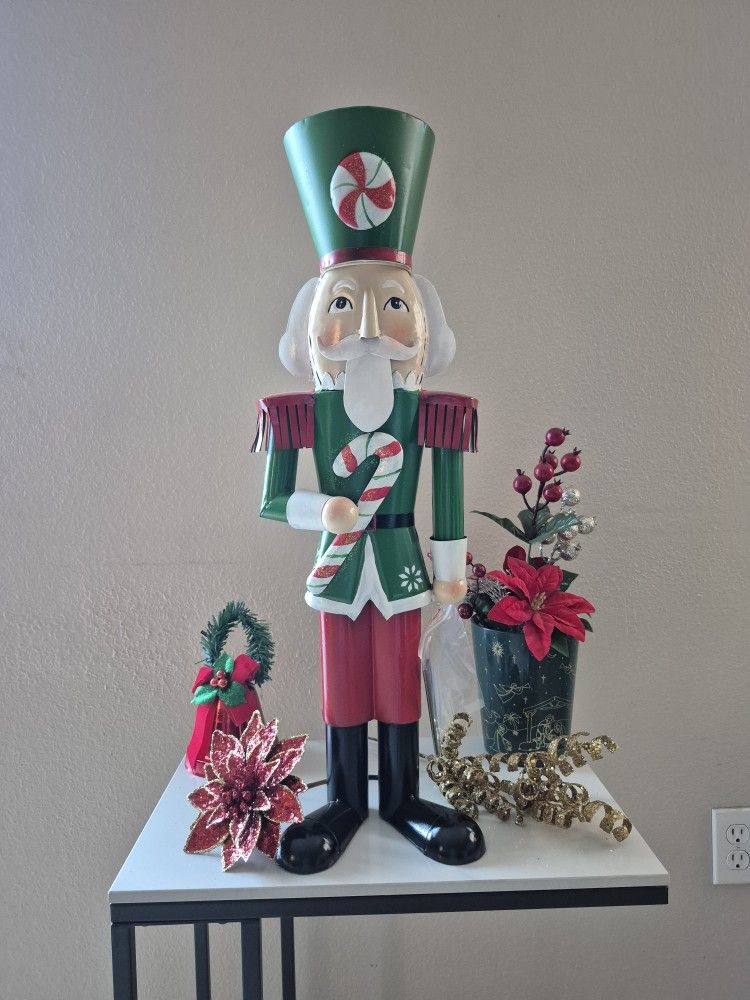 Candy Nutcracker Sculpture 