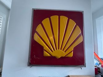 Vintage Shell sign face / open back 49.5”x 47.5”