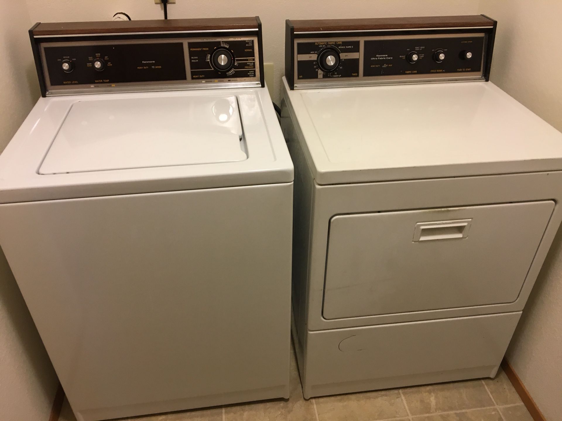 Older KENMORE WASHER AND DRYER WORKS