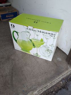 Old but New 9 piece Margarita set...