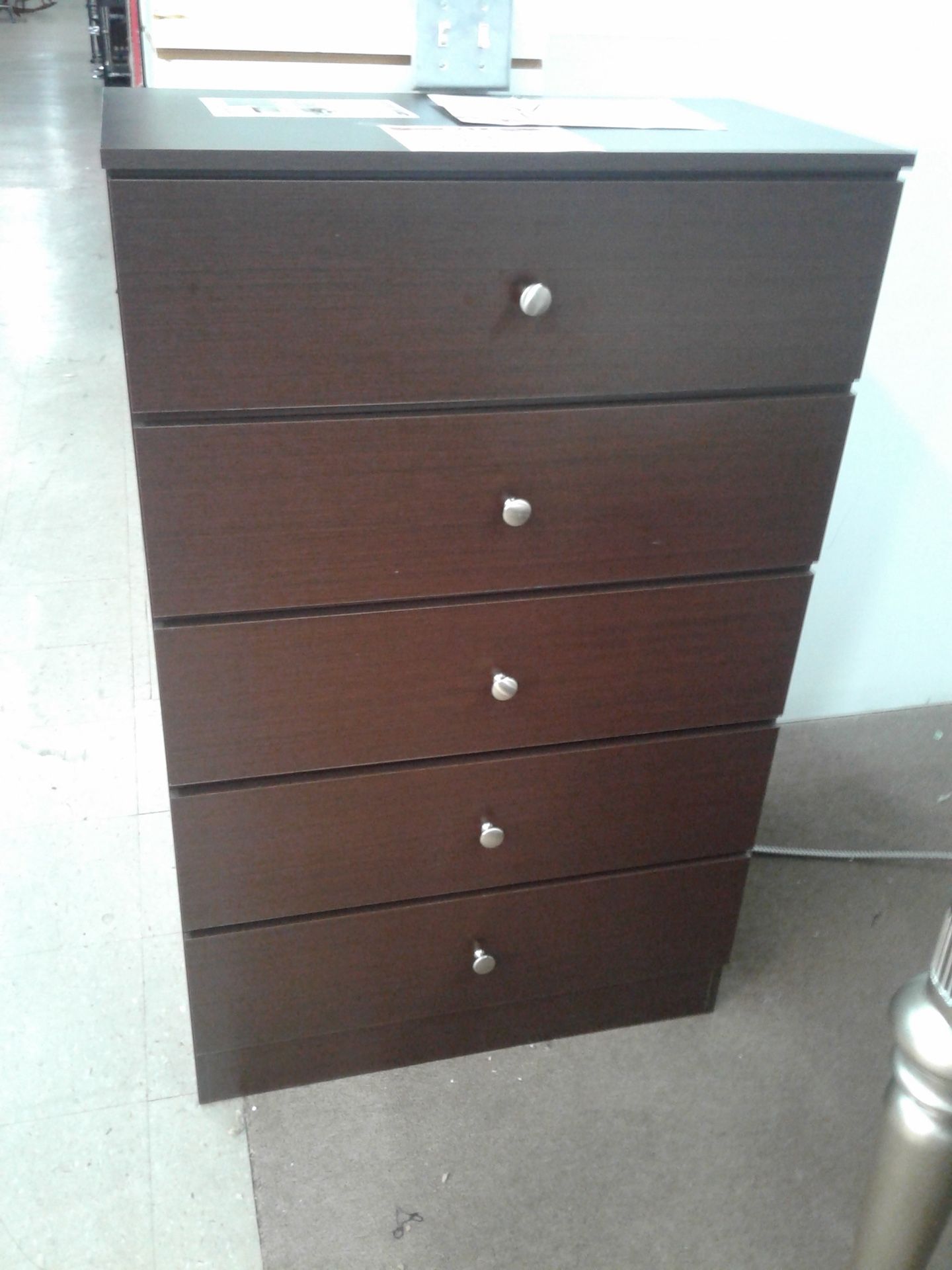 New Factory Built, 5 Drawer Chest. Available In White, Or Cappuccino. $150