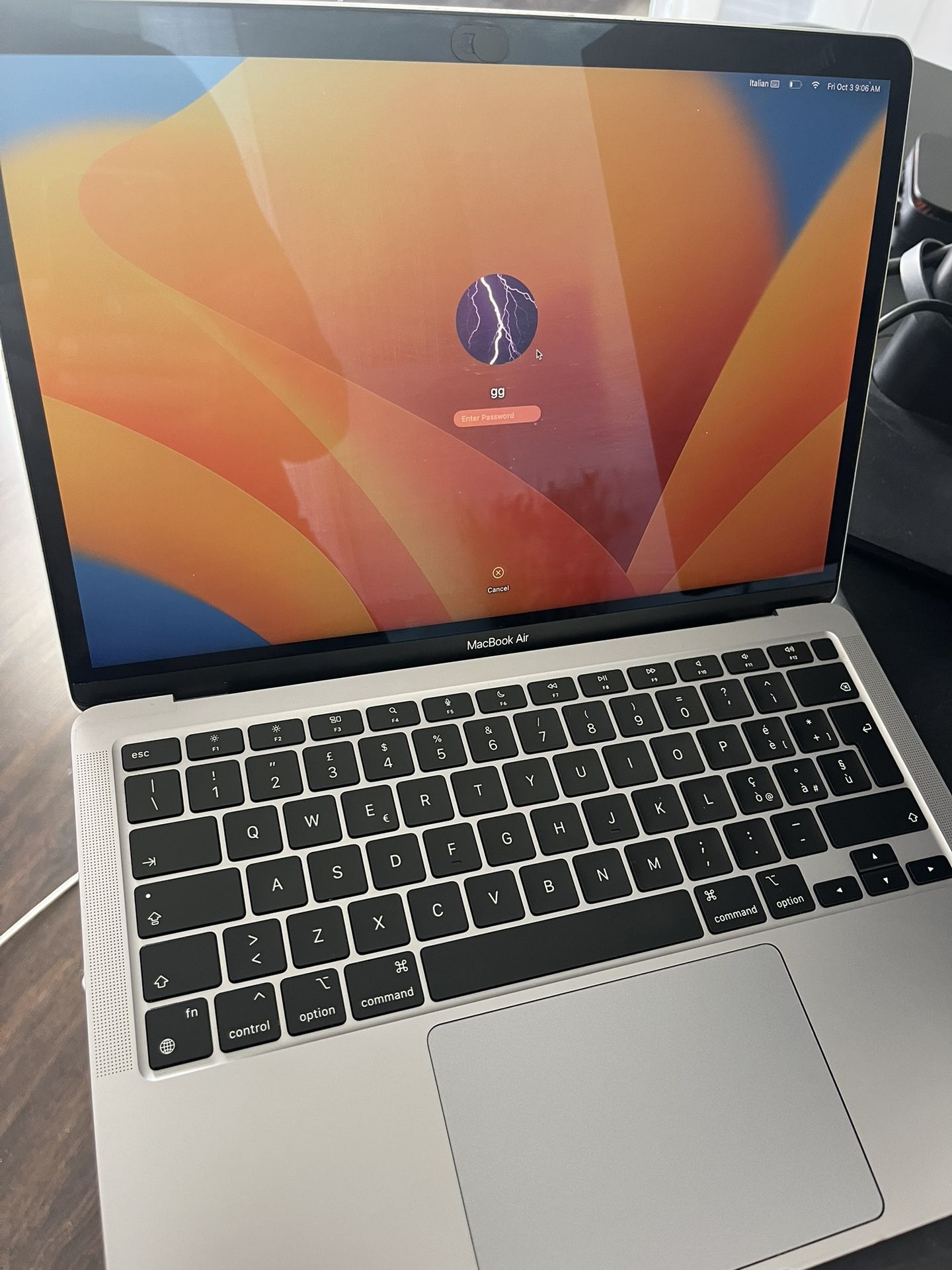 M1 APPLE MACBOOK AIR 2020 256gb SSD
