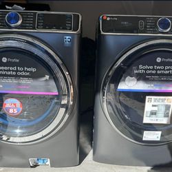 GE Profile Washer & Dryer (Gas)  Pair 