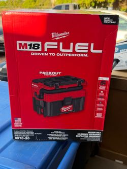 Milwaukee M18 FUEL PACKOUT 18-Volt Lithium-Ion Cordless 2.5 Gal. Wet/Dry Vacuum (Vacuum-Only) $140 NEW PRICE FIRM