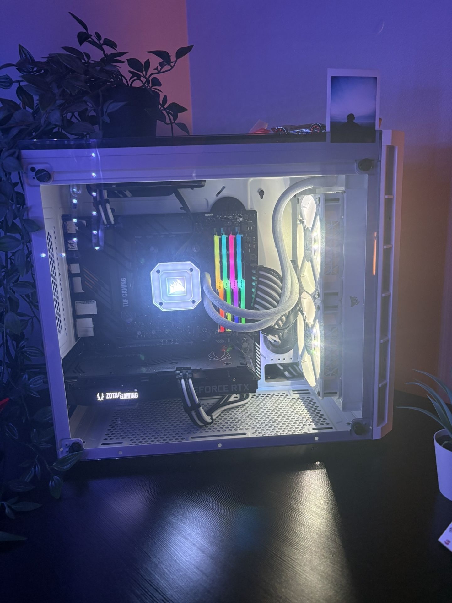 Custom Gaming PC [RTX 3060 ti Ryzen 7 5800x 32 GB Ram]