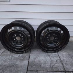 Toyota Camry Steel Rims 16" x 6.5" 5x114.3 Lug Pattern. Very Good