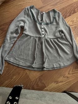 Ladies Size L 08/10