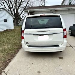 2011 Chrysler Town & Country