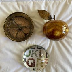 All These beautiful PAPERWEIGHT For $9 Total - Perfect Shape