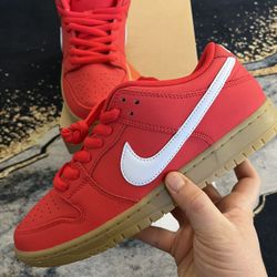Nike Sb Dunk Low University Red Gum